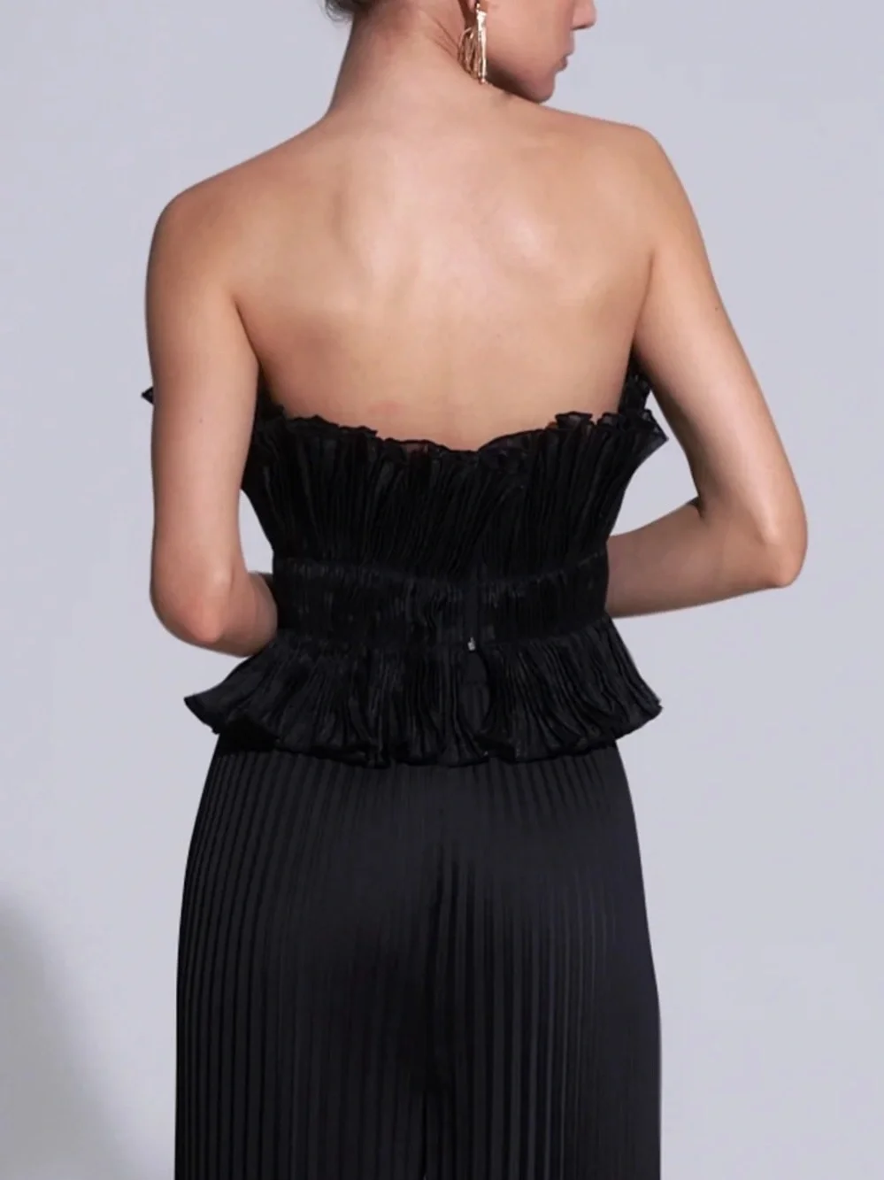 Flaw L’IDEE Masquerade Top in Noir Size 2 - Picture 2 of 12